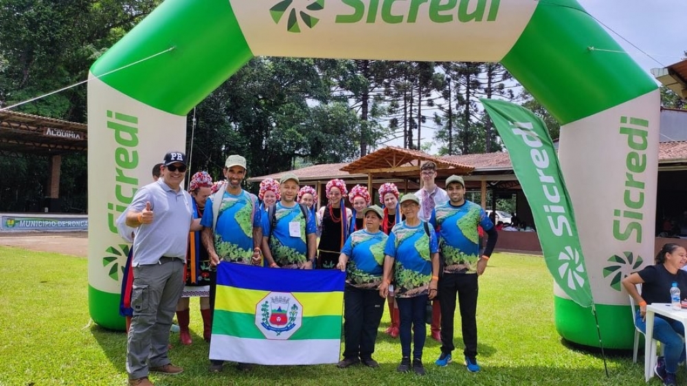 A equipe da CAMINHALTAS de Altamira do Paraná, Participaram da 6ª Caminhada Internacional na Natureza (Circuito Alquimia