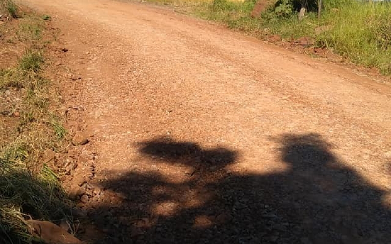 Com Deus na frente Hoje os trabalhos Continuou saída de Altamira do Paraná Estrada P/ o Cedro