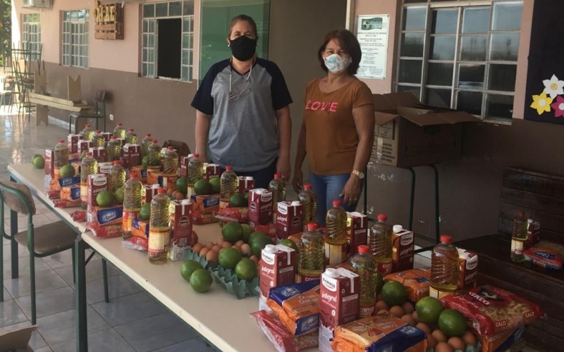 Secretaria de Educação entregou os kits de alimentação para APAE, CMEI e Escola Municipal