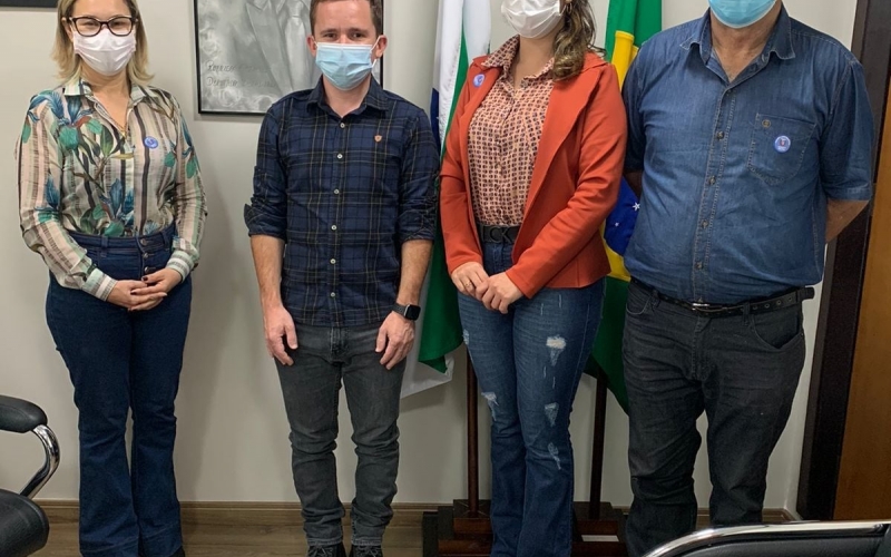 Visitando o Deputado Estadual Sr. Rodrigo Tlustik Venek
